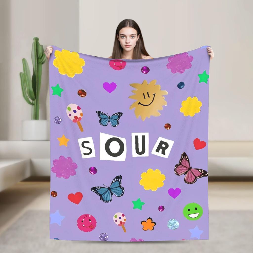 Warm Blanket Camping  Throw Blanket  Flannel Bedspread For Couch Chair Sofa Bed O-Oli-via Vampire  Funny Sofa Bed Cover
