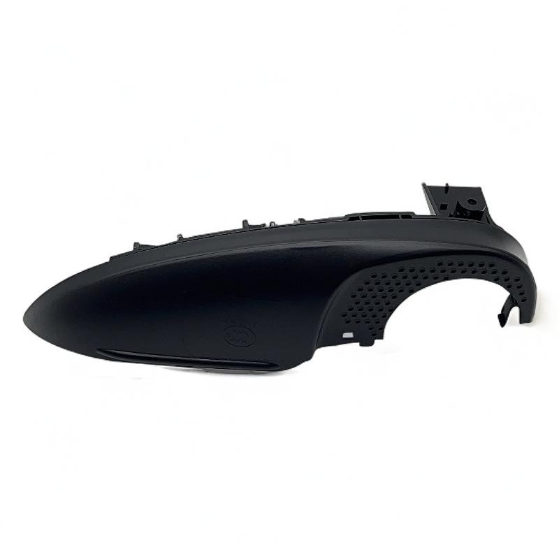 Mazda 3 Axela (2014-2017) Wymiana dolnej osłony lusterka wstecznego