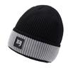 Hut mit Farbabstimmung und Buchstaben Herren Winter Warme Winddichte Wollmütze Outdoor Reiten Strickmütze