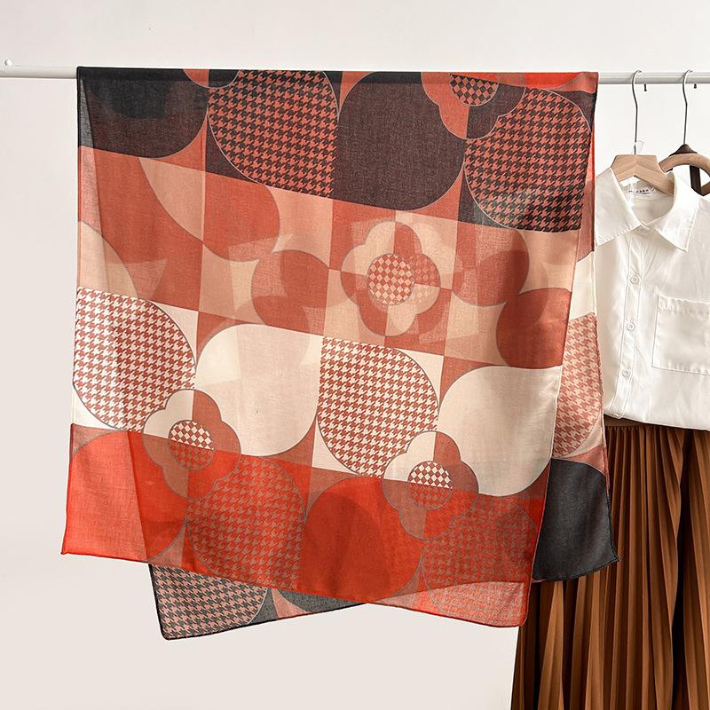 High value, simple and creative, geometric printed silk scarf, women's trendy and fashionable, high-end air-conditioned room temperament shawl