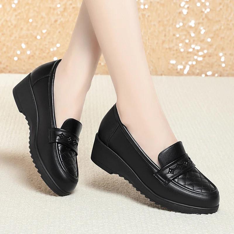 Fashion Retro Black Loafers Shoe For Women Spring New Comfort Soft Leather Low Heel Single Shoe British Round Head Shoes