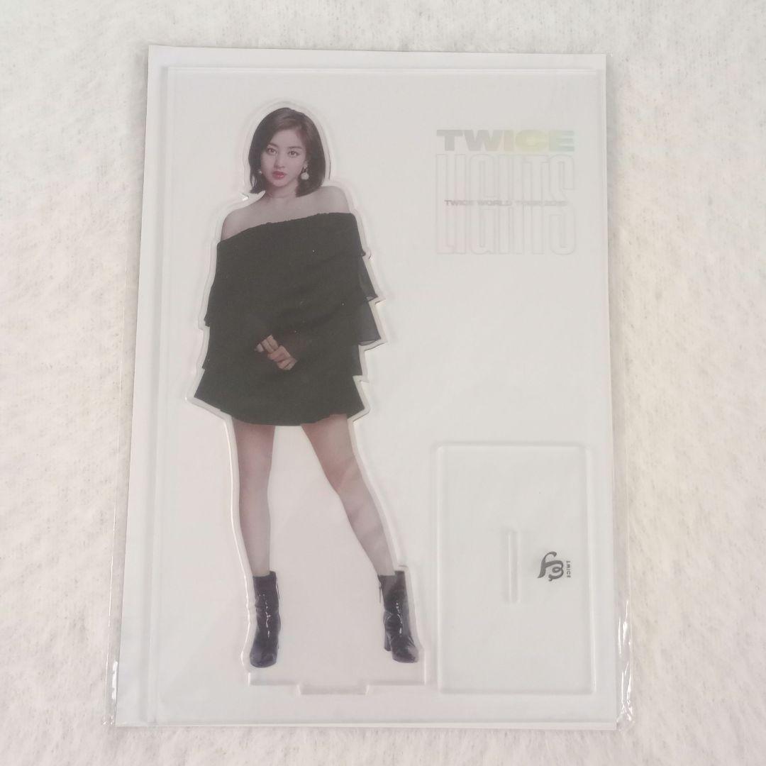 

[Б/У] Акриловый стенд TWICE Джихё TWICE LIGHTS