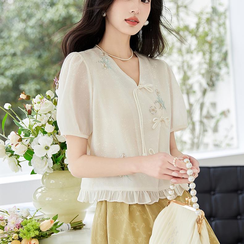 New Chinese style buckle V-neck embroidered pearl fabric hem with ruffle edge for age reducing, lightweight and breathable short sleeved shirt