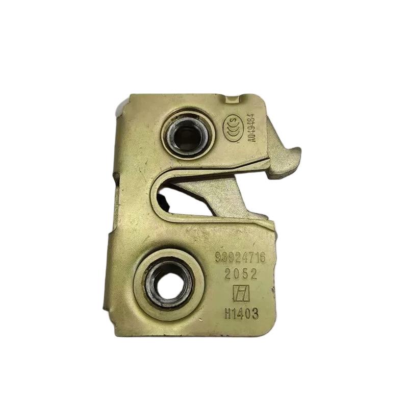 Nanjing Iveco Front Door Lock Mechanism for Deyu Baodi and New Deyu Turin V Models.