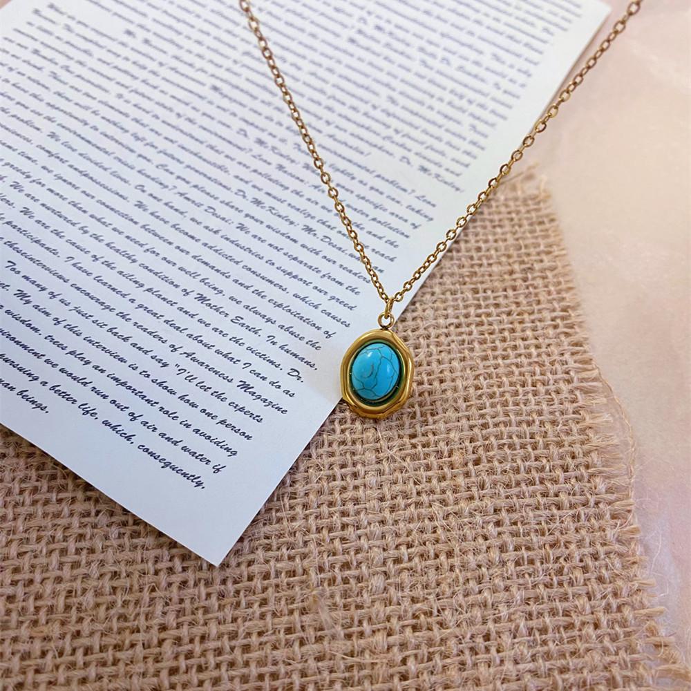 Retro Gold Titanium Steel Turquoise Geometric Necklace - Women's Color-Preserving Clavicle Chain Pendant