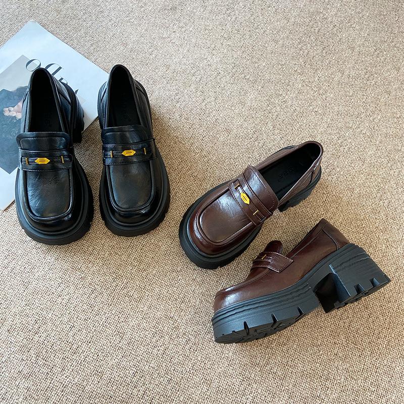 618-18 Platform Loafers Women's 2025 Spring and Autumn New Versatile Commuter Retro British Style Black Small Leather Shoes Women