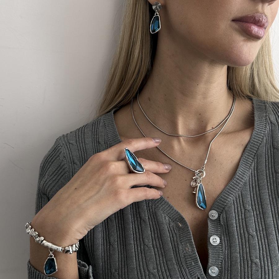 Neue CCB Perlen Unregelmäßige Ästhetische Graue Kristall Anhänger Halskette Armband Ringe für Frauen Barock Armband Ringe Schmucksets