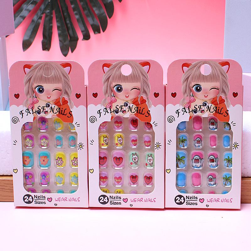 24-Piece Children's Press-On Nails: Self-Adhesive, Trendy Nail Art Stickers and Wearable Nail Accessories