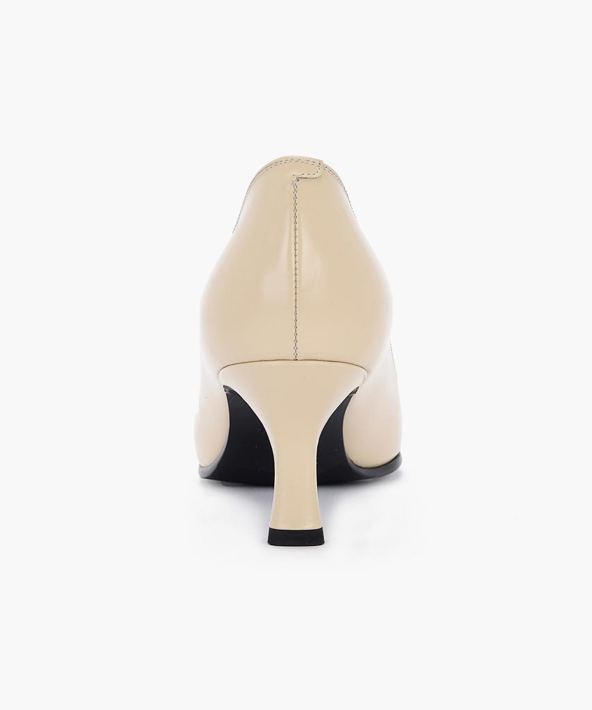 Recur Ecur Soft Modern Pointed Pumps Butter 1034