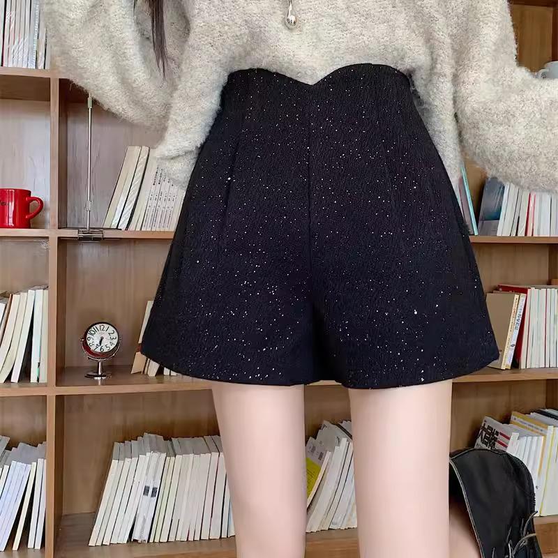 

Women s Black Sparkly Sequin Tweed High-Waisted A-Line Shorts for Autumn/Winter S