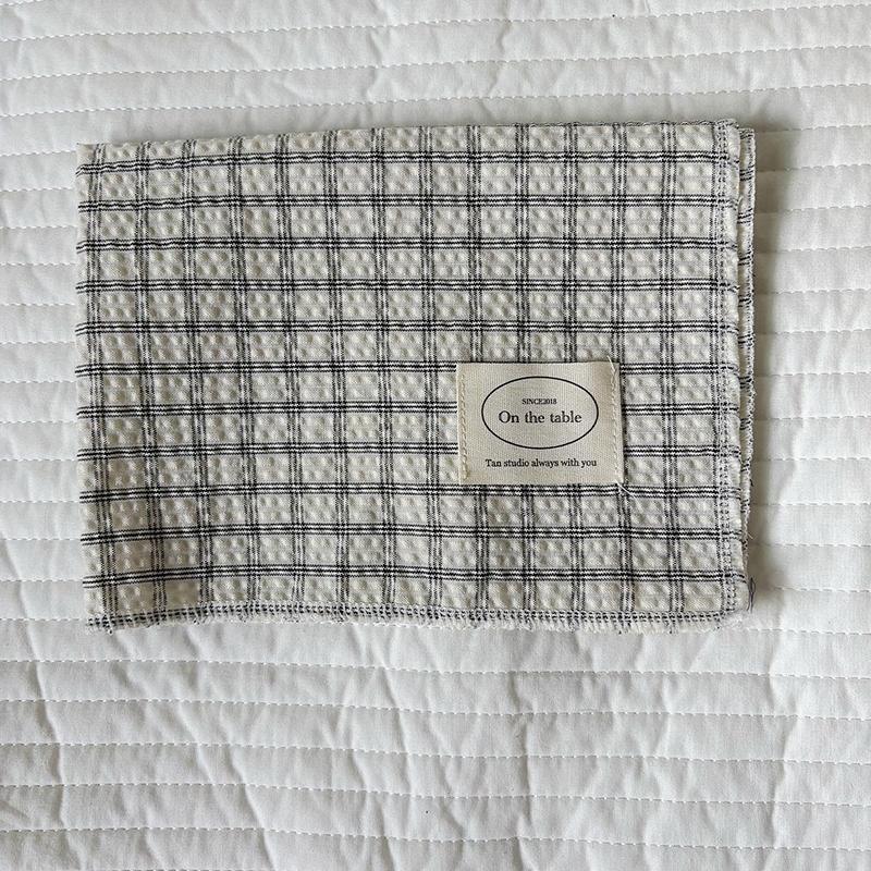 

28*38cm Table Mat Placemats Ornament Grid Decorative Rectangular Design Washable Cotton Multiple Colors 7 Styles