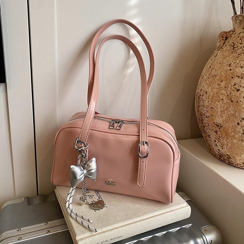 Simple and large-capacity shoulder underarm bag women's new spring and summer fashion commuter baguette bag