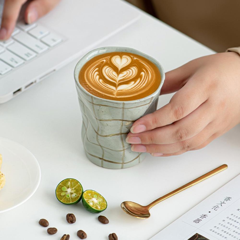 Japanese Handmade Rough Pottery Mugs Retro Plaid Fold Ceramics Coffee Cups Household Restaurant Milk Juice Cereal Breakfast Cups