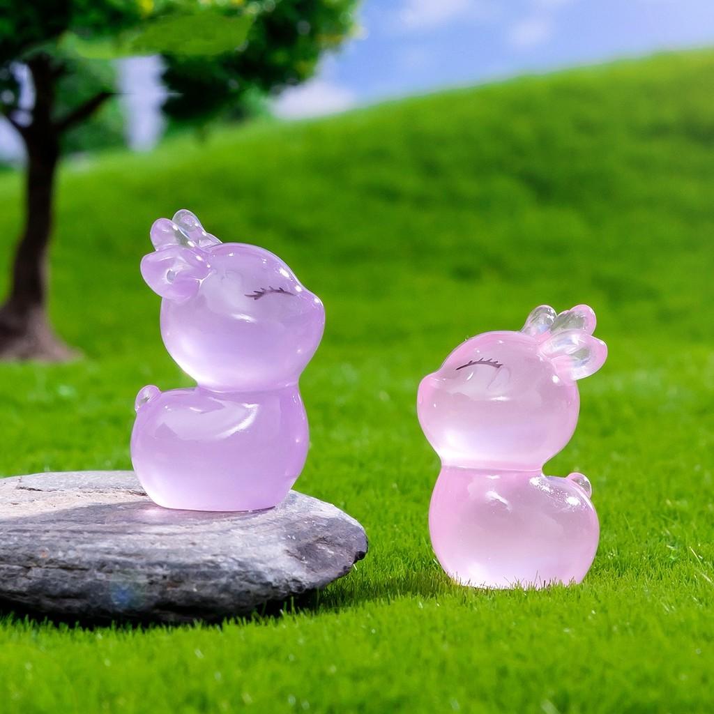 Entzückende im Dunkeln leuchtende Harz-Hirsch-Miniatur für DIY-Gartendekoration und Basteln