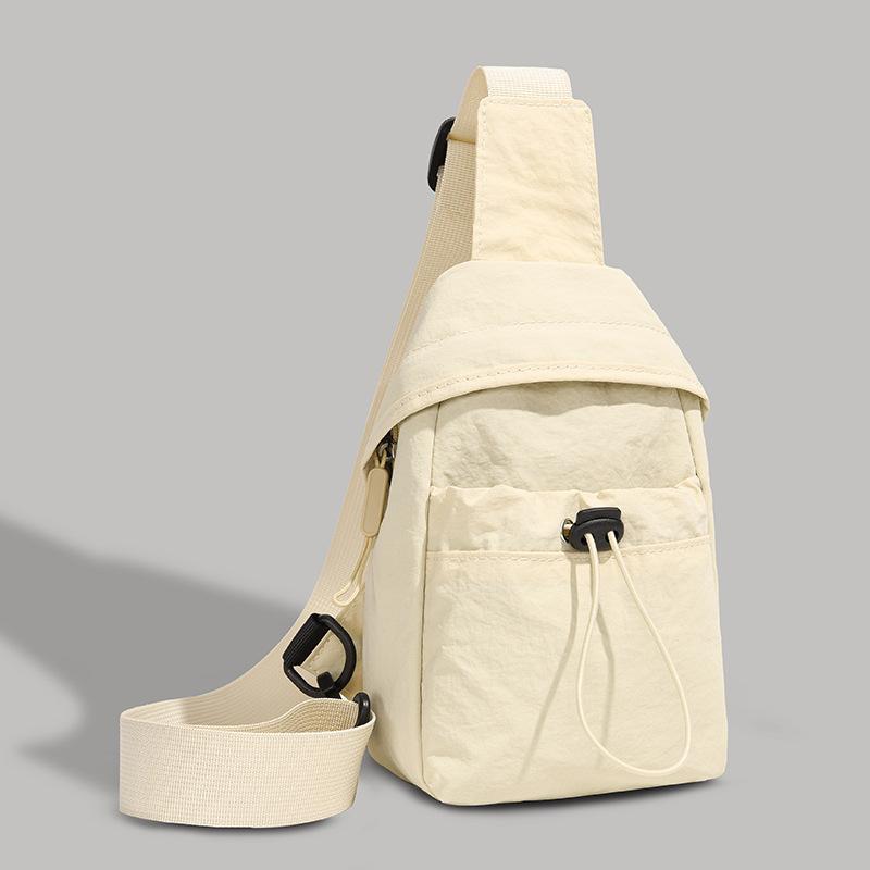 Casual Fashion Shoulder Messenger Bag Women's New Versatile Simple Sports Small Bag Niche Breast Bag