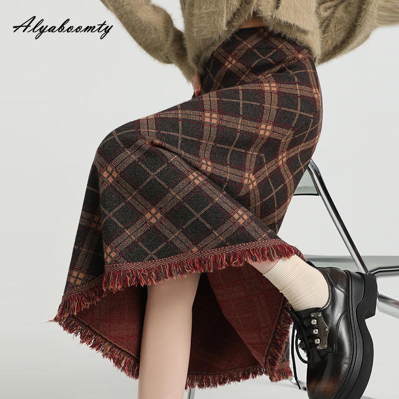 Elegant Fashion Autumn Winter Women Office Lady Skirt High Waist Gray Brown Knitting Skirt Knitted Tassel Feminine Warm Skirts