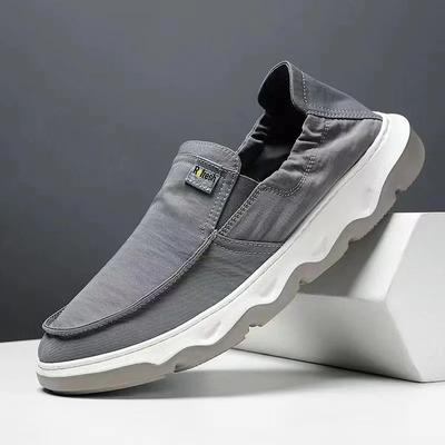 Breathable Men's Canvas Shoes, Comfortable and Casual Slip On Shoes, Lazy Shoes, Wear-resistant Beijin Cloth Shoes, Large Size