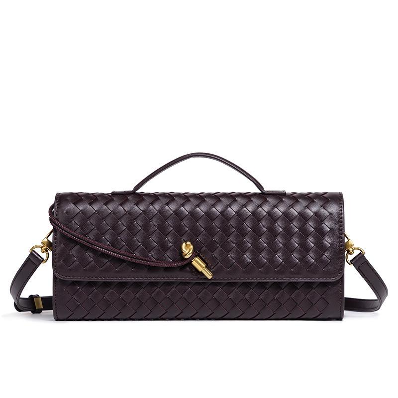 Niche High-end Woven Shoulder Baguette Bag Fashionable and Exquisite Horizontal Hand-held Dinner Bag Versatile Women's Messenger Bag