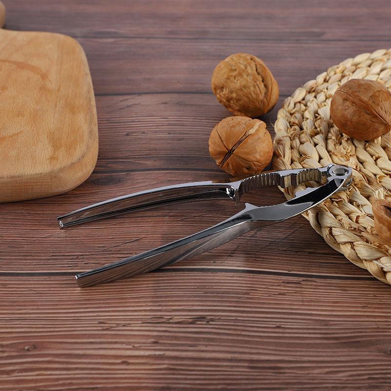1Pcs/Lot Style Multifunctional Nut Cracker Tool Nut Sheller Walnut Clip Convenient To User For Pecans Almonds Brazil Nuts