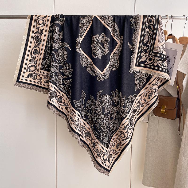Fashionable Retro European-Style Flowery Large Square Scarf Double-Sided Women'S Imitation Cashmere Warm Scarf Simple And Versatile