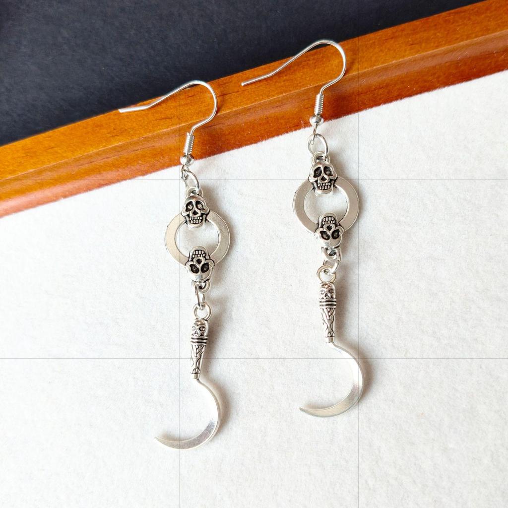Halloween Skull & Spider Statement Earrings