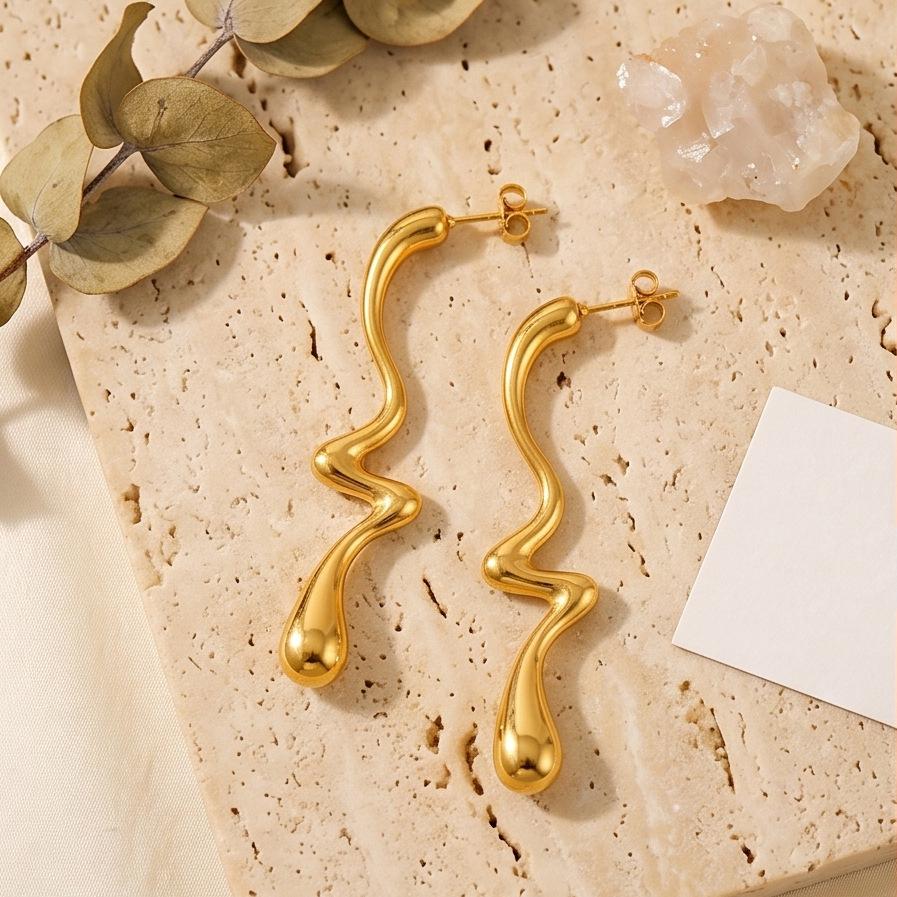 Elegant European Stainless Steel Gold Earrings - Irregular Design for Women, Versatile Accessory for Autumn/Winter