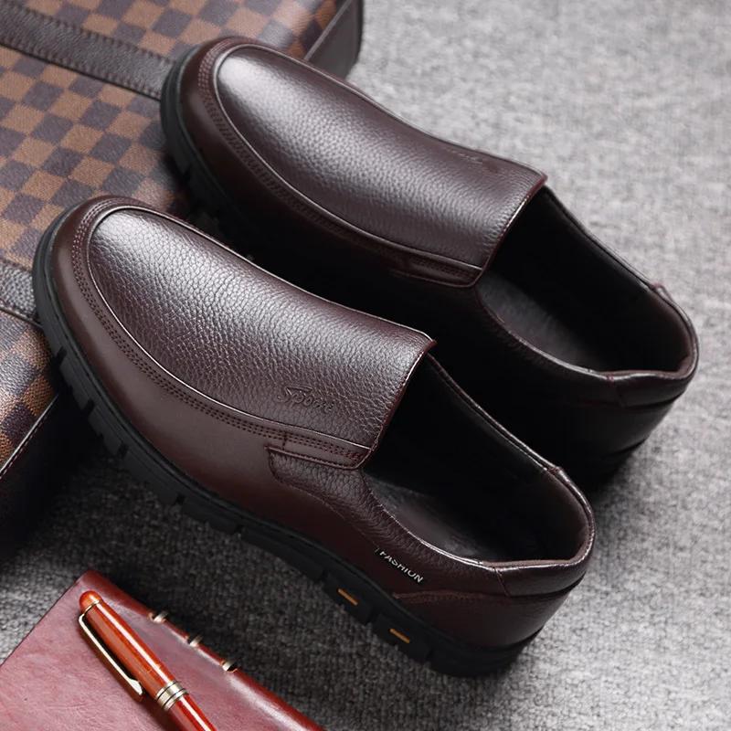 High Quality Genuine Leather Men Casual Shoes Korean Style Men Loafers Breathable Formal Men Dress Shoes Slip on Driving Shoes
