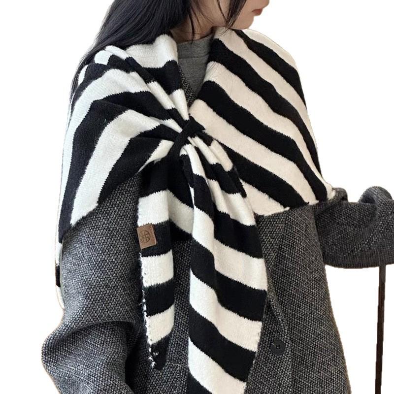 Korean Wool Blend Thick Shawl: Solid Color, Warm Knitted Cowl, Perfect for Spring & Autumn Layering