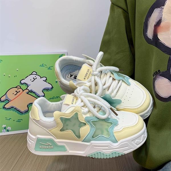 Fashion Shoes Woman 2025 All-Match Clogs Platform Slip On Sneakers Modis Autumn New Small Creepers Sports Cute Fall Women Shoes Autumn A