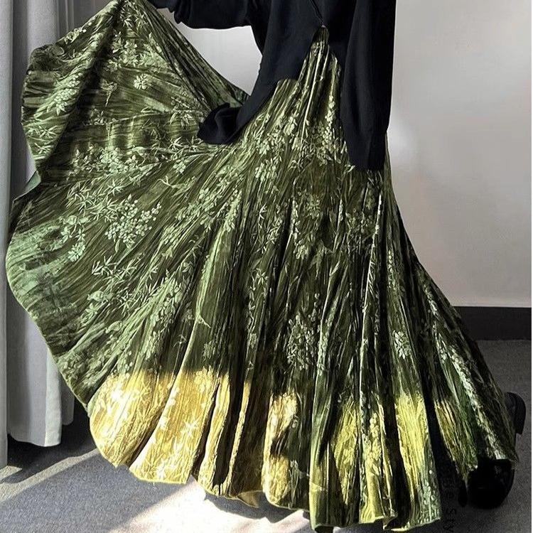 Retro Women's Velvet Long Skirt  Printed Velvet Skirt Autumn and Winter Thick Flared A-Line Skirt
