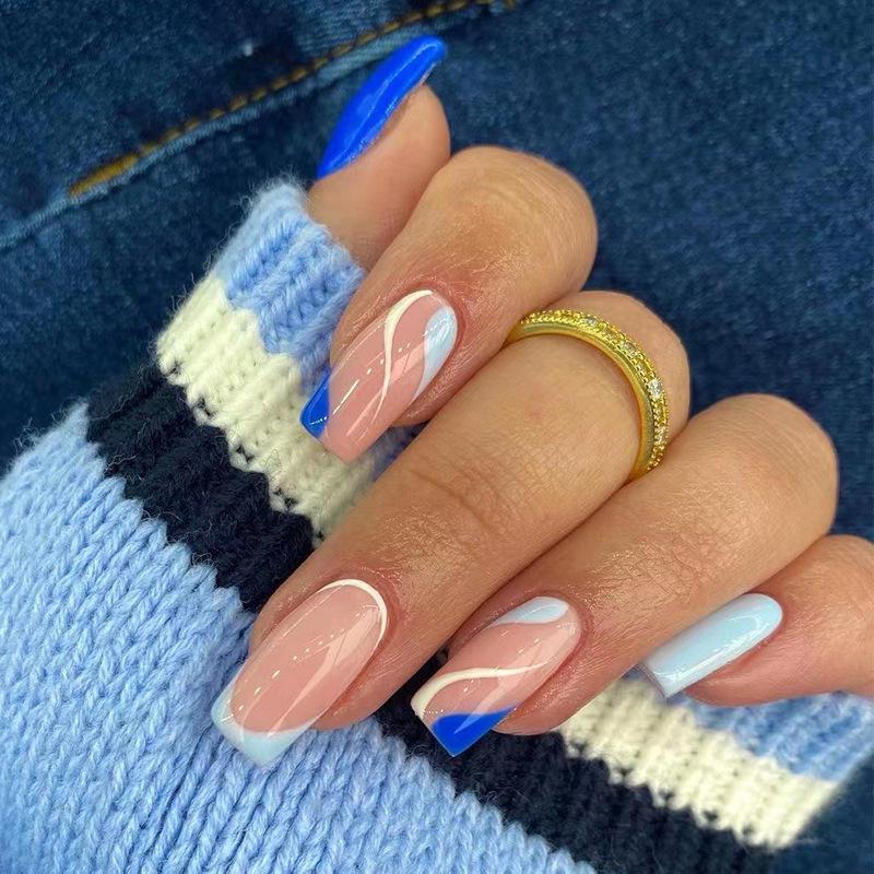 Wearable Blue & White Wave Pattern Press-On Nails Glue Version