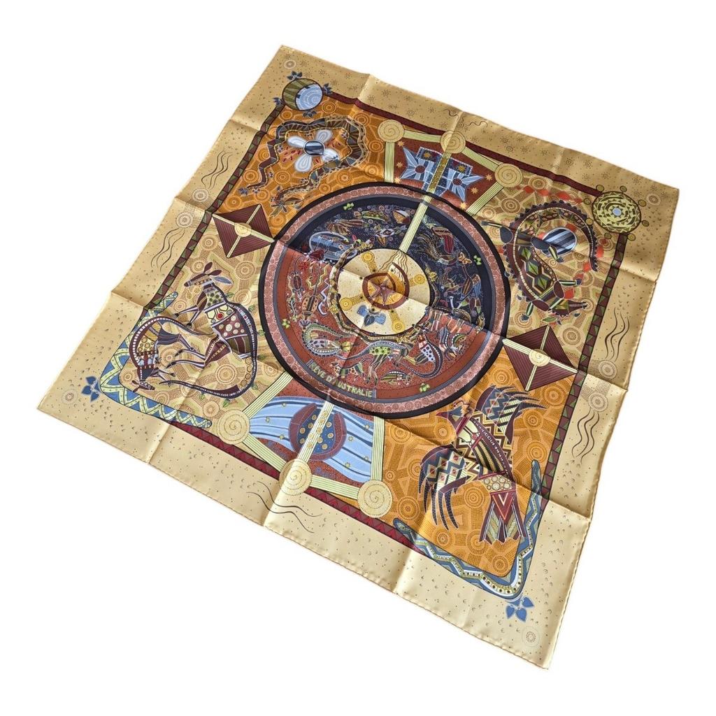 HERMES Carré 90 REVE D'AUSTRALIE Le Jeu Des Petits Bonheurs Silk Scarf Multicolor Made In France Women's Box Unused