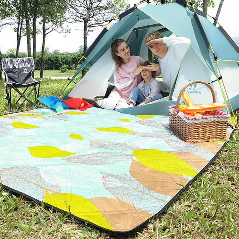 

CAMEL Outdoor Camping & Picnic Mat