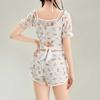 Floral Two-Piece Swimsuit for Women: Fresh INS Style with Flat-Leg Pants for Beach