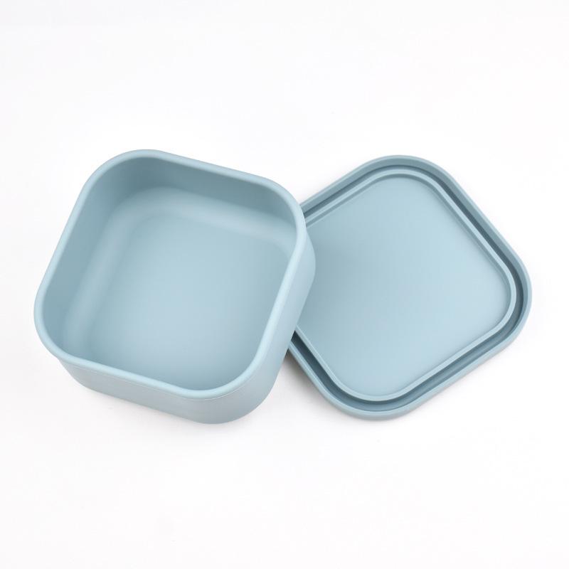 

Microwaveable, Drop-Proof Food-Grade Silicone Bento Box with Three Compartments for Office Workers and Students