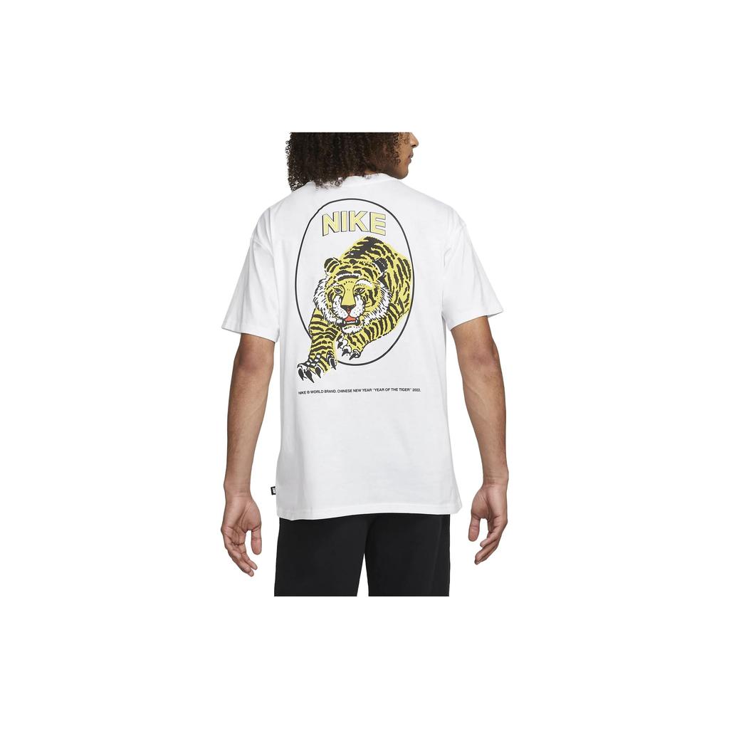 Nike Tiger Pattern Crew Neck T-Shirt Men Tops Yellow DO6627-100
