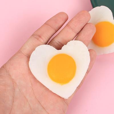 1/2Pcs Simulation Fried Egg Decoration Heart-shaped Fake Poached Egg Model Realistic Food Toy DIY Home Decor Ornament Photo Props