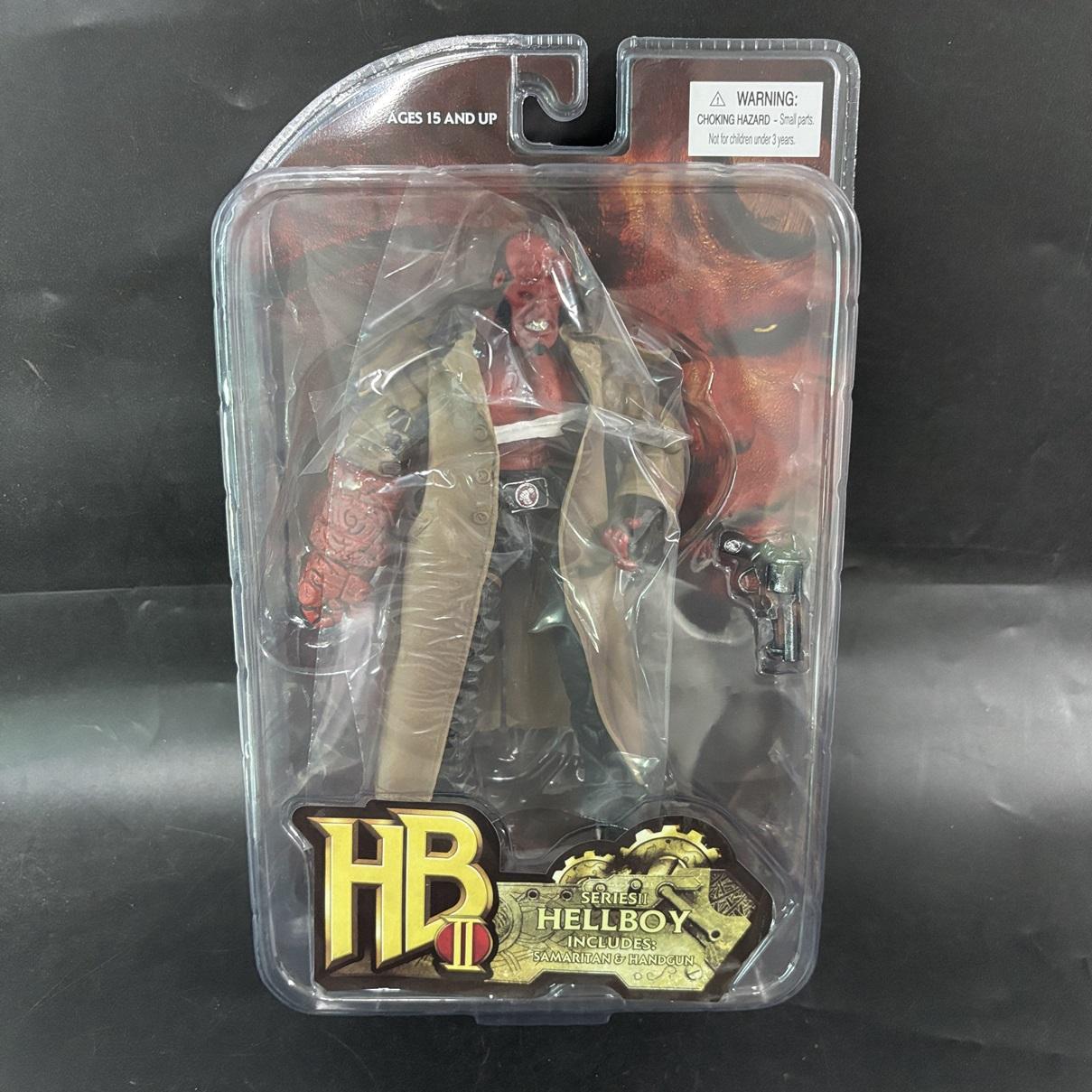 Mezco Hellboy Action Figure 7inch Movable Toy Model Gift