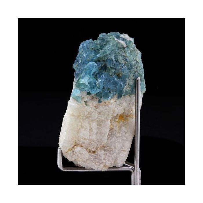 Pierres et Minéraux. Tourmaline Indicolite. 200.5 ct. Dara-e-Pech, Kunar, Afghanistan.