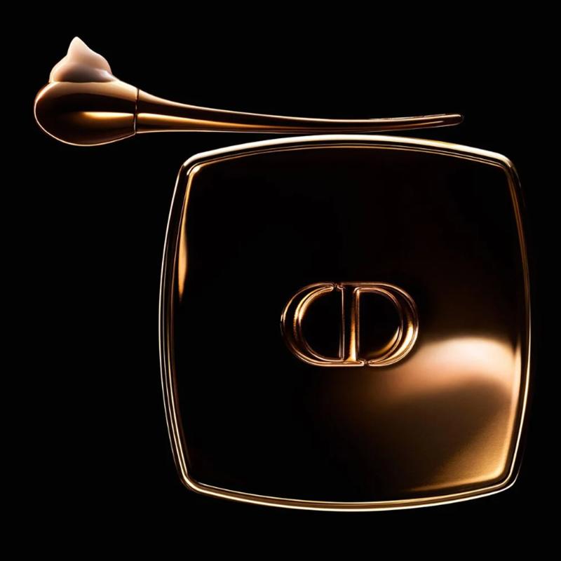 Dior Prestige Le Concentré Yeux,Skincare for the Eye Contour, Visibly Reverses 4 Signs of Aging Around the Eye Area,Applicator Included