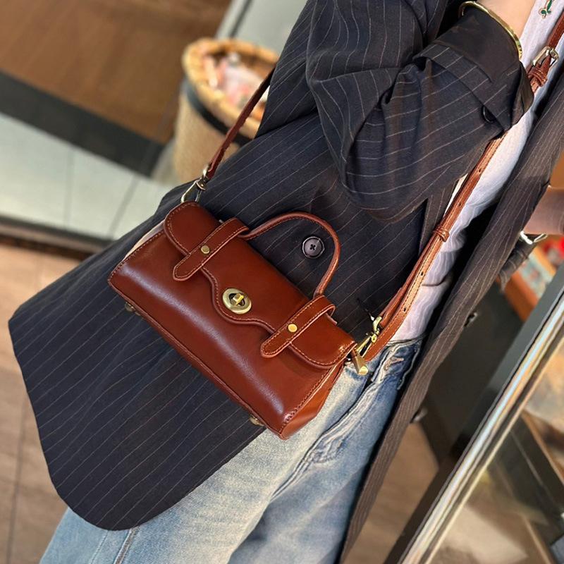 Pure Cowhide Portable Messenger Bag Women'S Versatile Leather Wide Shoulder Strap Cambridge Bag Cowhide Casual Women'S Bag