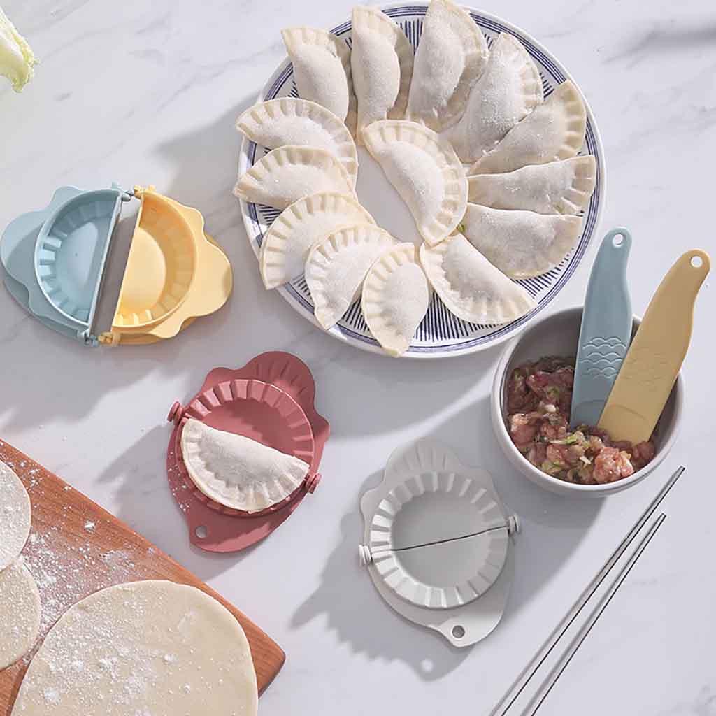 1pc Dough Press Maker Dumpling Ravioli Making Mould Kitchen Mold Tray Home Tools