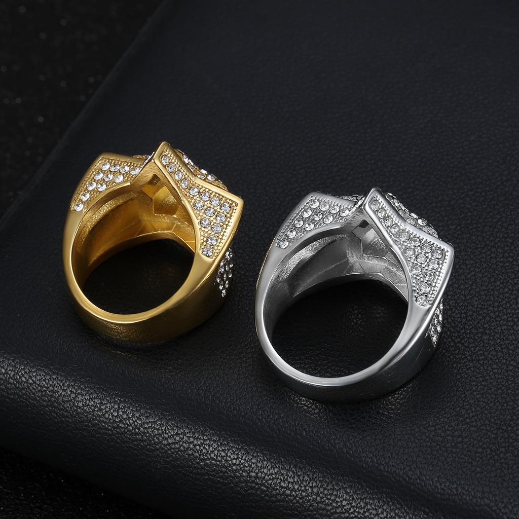 New Hip-Hop Trendy Fashion Light Luxury Ring Personality Domineering Titanium Steel Inlaid Diamond Five-Pointed Star Ring
