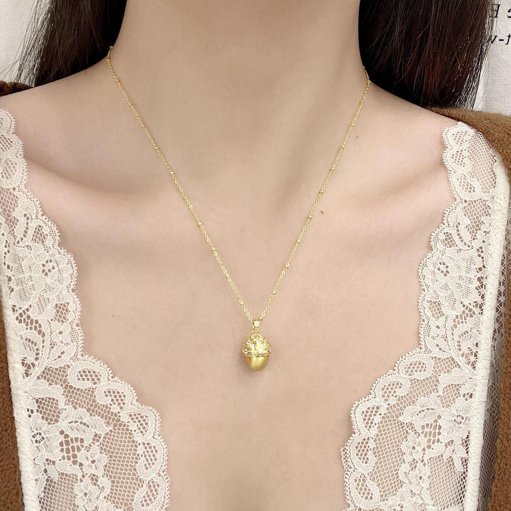 Franskt Retro Zirkon Kotte Halsband - Borstad Medeltida Stil, High-End, Mångsidigt, Elegant.