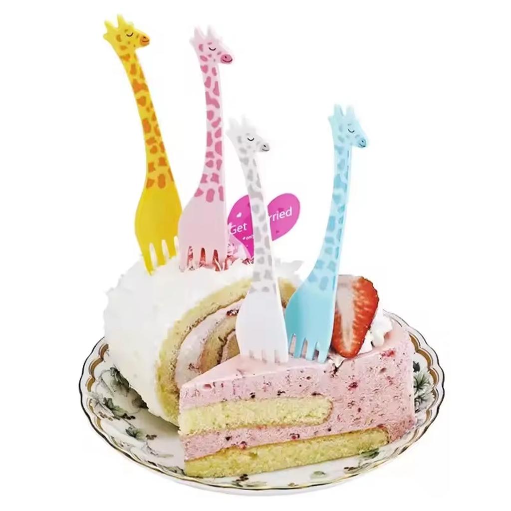 12Pcs/set Fruit Snack Toothpick Cartoon Giraffe Shape Tableware Food Picks Salad Desert Forks Kitchen Accessories Kitchen Tool