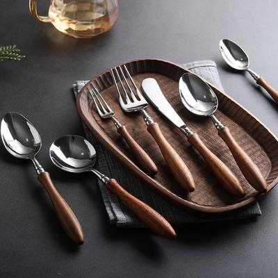 Posate – Set di posate