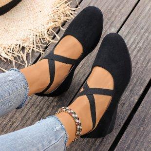 Spring and summer black matte crossheeled single shoes, comfortable softsoled shallowmouth women's shoes, commuting versatile ma