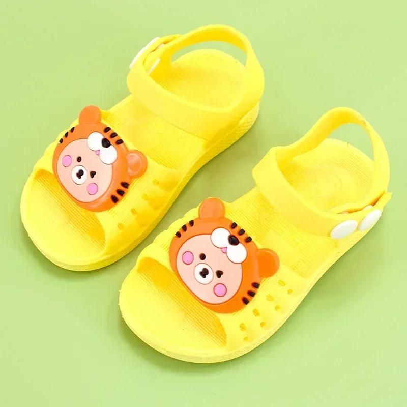 Baby Girls Shoes Hole Sandals 2025 New Children‘s Shoes Beach Indoor Cute Non-slip Soft Bottom Sandals Kids Sandals