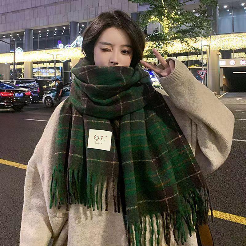 Plaid scarf women's winter high-end sense autumn and winter Korean version of the new imitation cashmere shawl thickened warm knitted scarf men