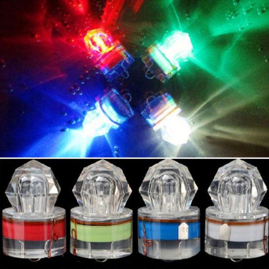 Deep Sea Diamond Shape Underwater LED Fishing Light Squid Strobe Bait Lure Tool